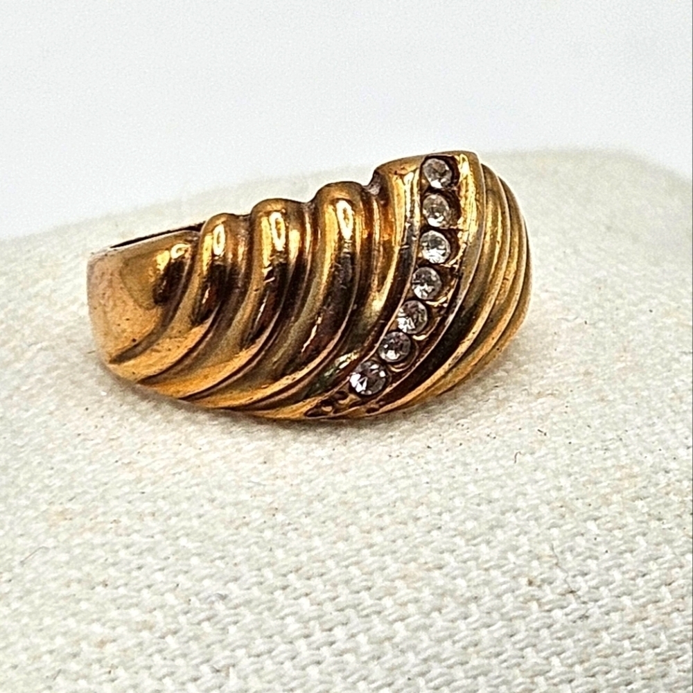VINTAGE Gold Plated CZ Rhinestone Wave Domed Ring Size 8 Unisex